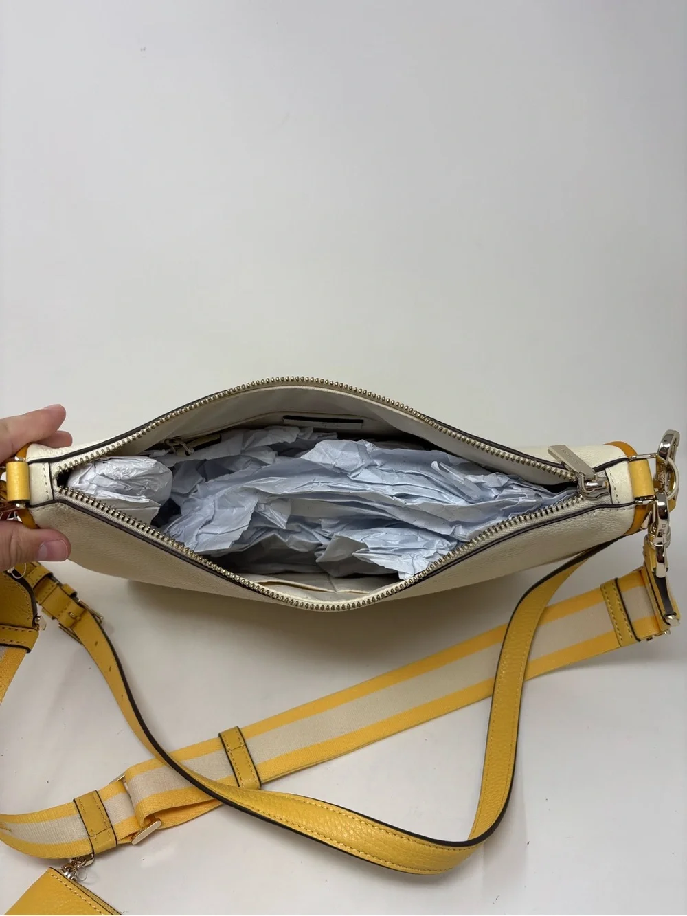 Kate Spade Emma Colorblock pebbles leather purse NWT buttermilk/yellow